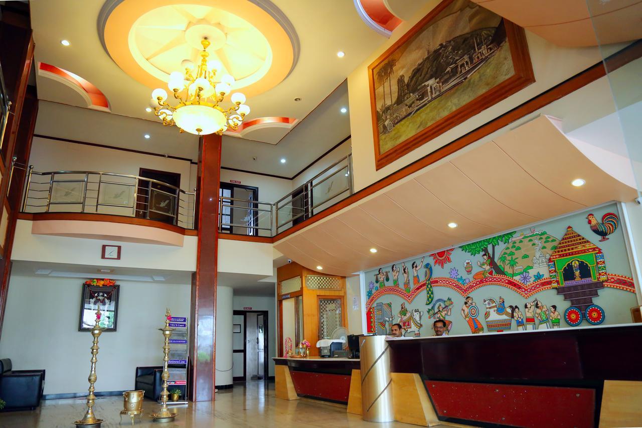 Hotel Vels Court Palani Zewnętrze zdjęcie