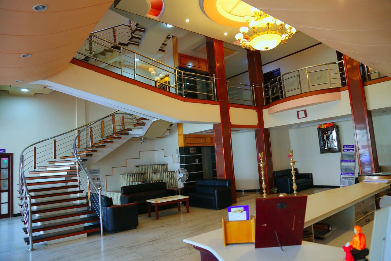 Hotel Vels Court Palani Zewnętrze zdjęcie